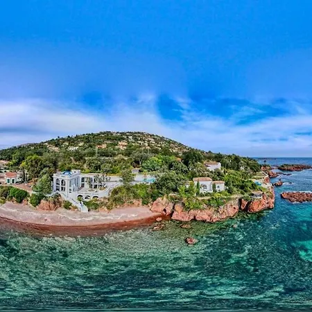 Ref Anthea - Palmes D'or * Saint-Raphael (Var)