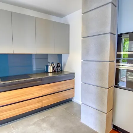 Ref Anthea - Palmes D'or *